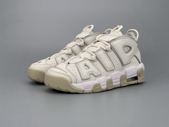 women air more uptempo 2022-10-27-013